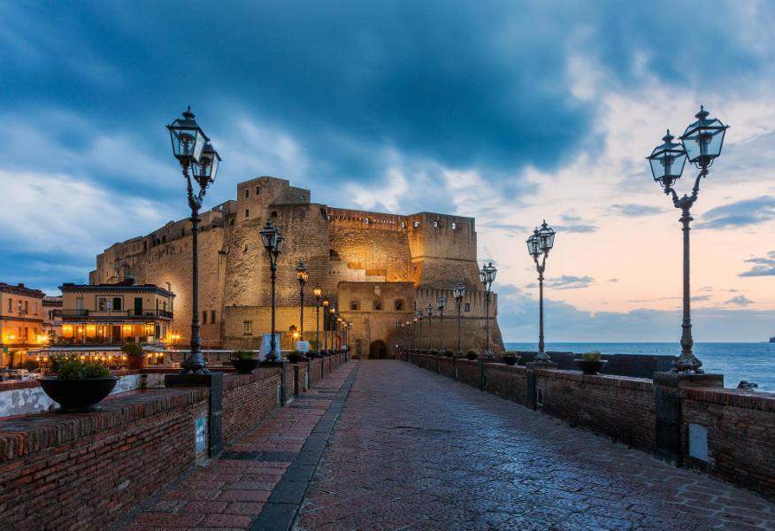 Donn'anna Center Apartment Naples