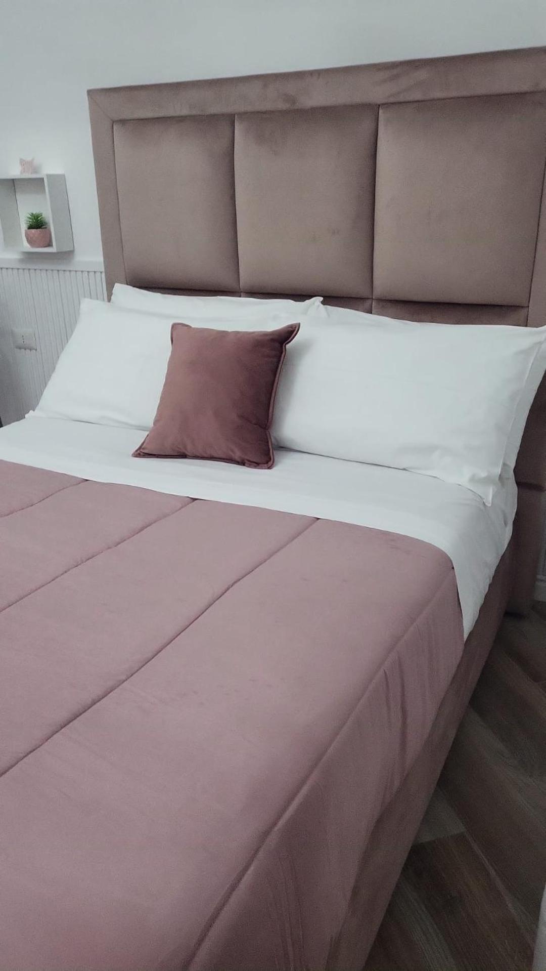 Donn'anna Center Apartment *